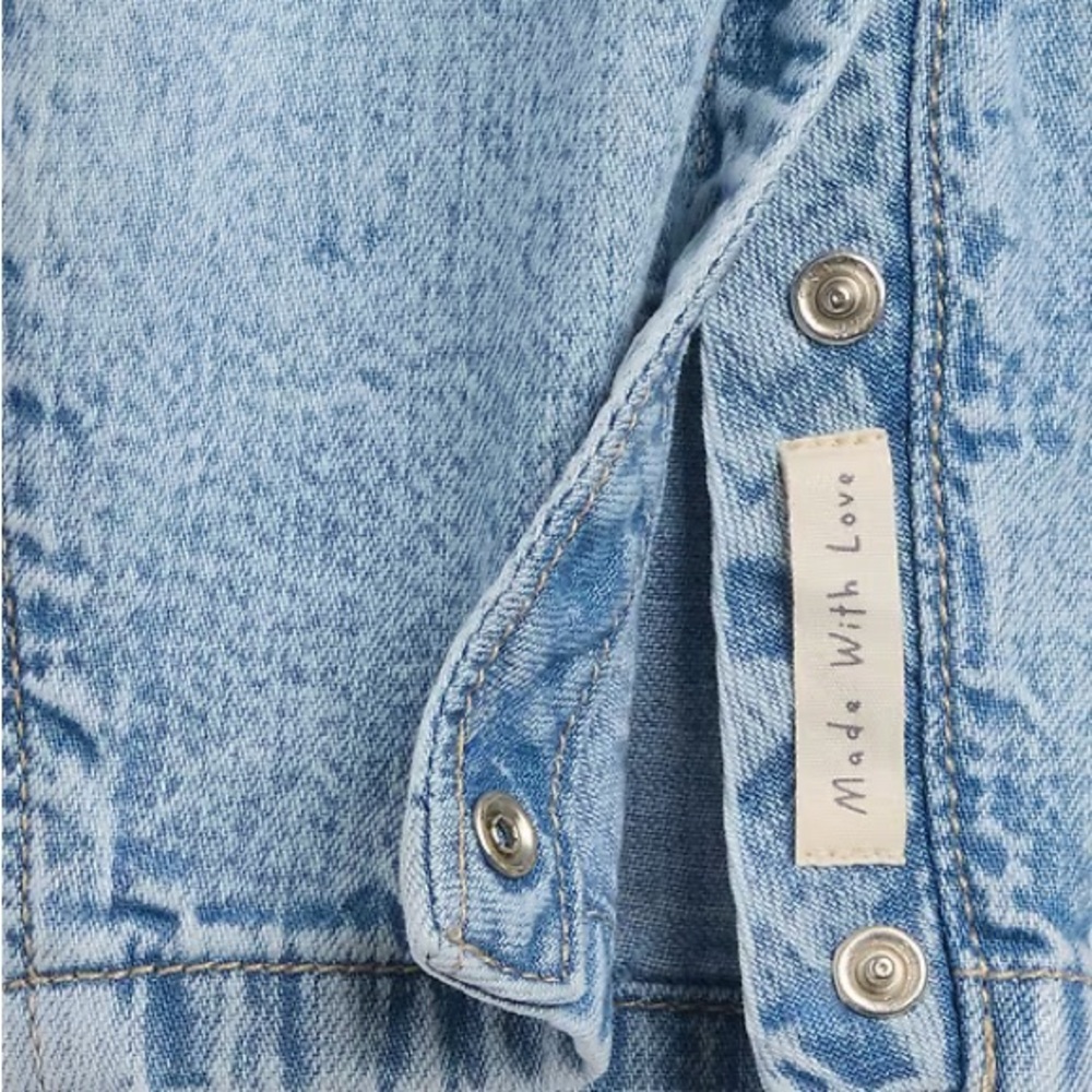 NWT Gap - Baby Winnie The Pooh Denim Overalls - Picture 3 of 4